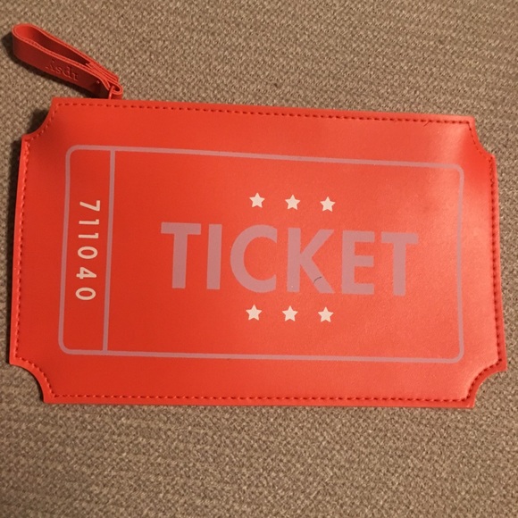 Ipsy Cosmetic Bags - Picture 3 of 8