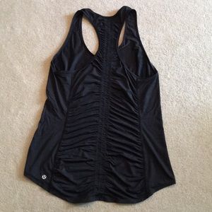 Lulu lemon tank