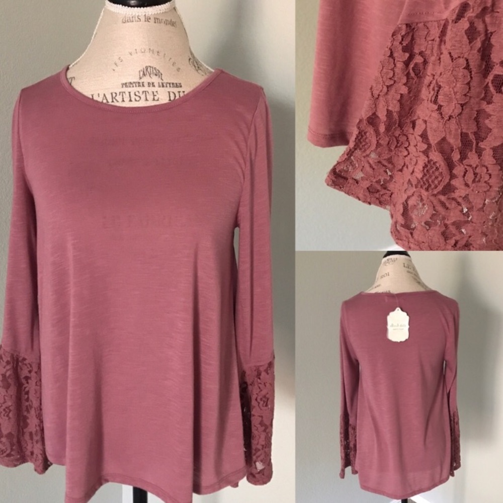 Altar'd state cute top!