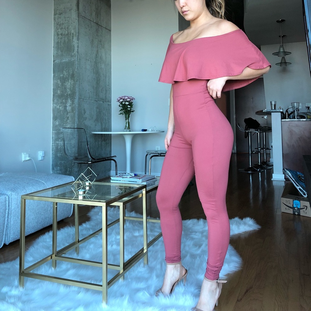 Off shoulder jumpsuit “doll parts” Fashion Nova