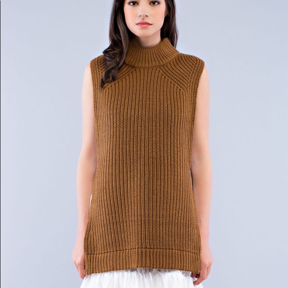 Turtle Neck Brown Vest, perfect for Fall/Winter