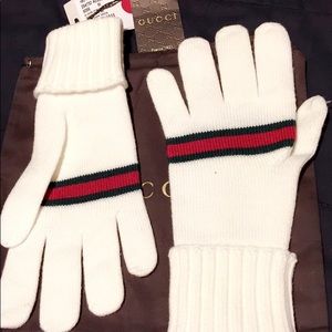 Striped Gucci Gloves