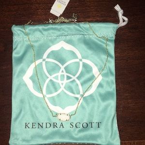 Kendra Scott Elisa Gold Pendant Necklace