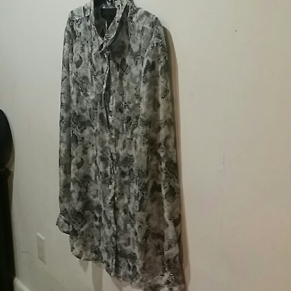 Kardashian button down blouse