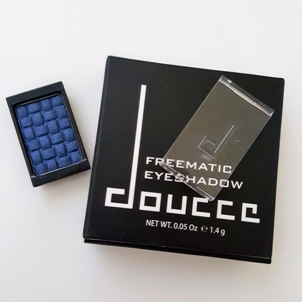 Doucce Freematic Eyeshadow Mono