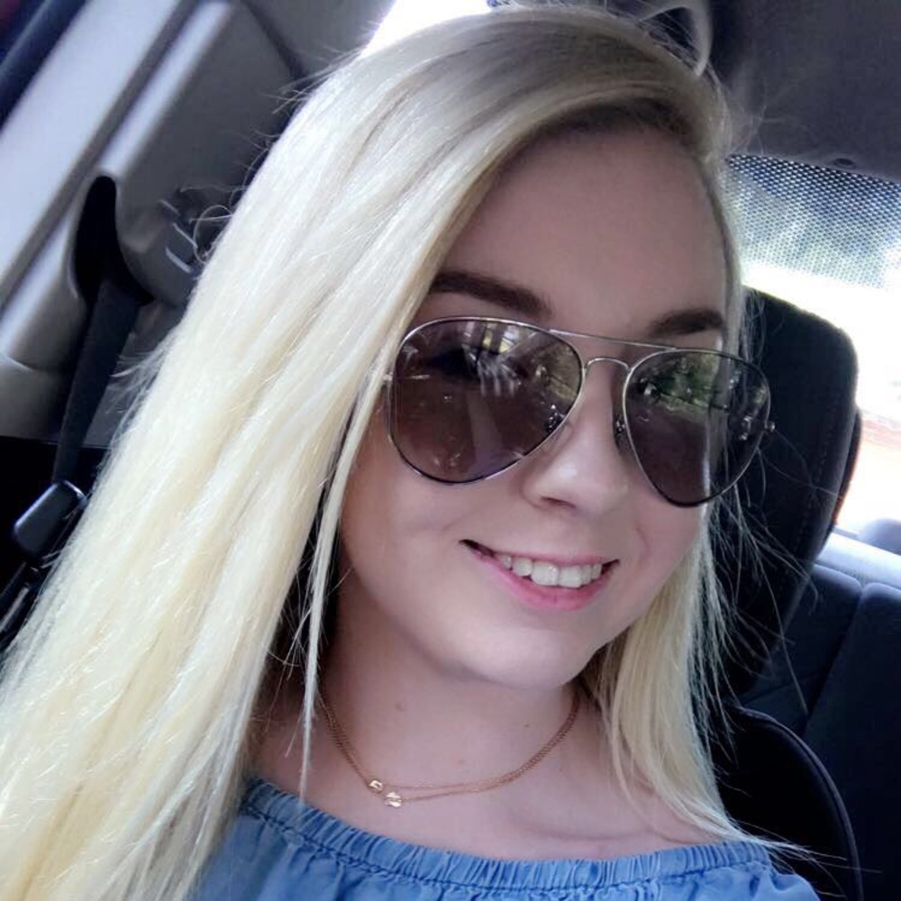 Meet your Posher, Maegan