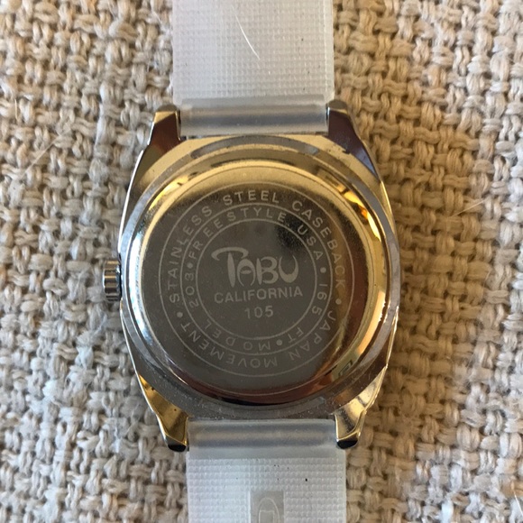 Watch - Picture 2 of 3