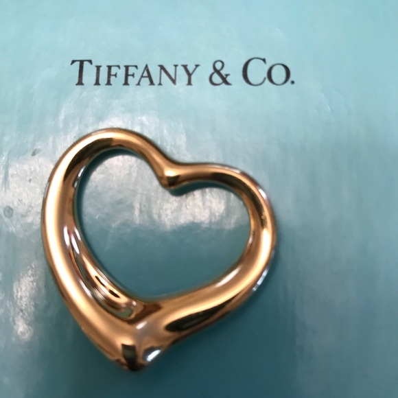 Tiffany & Co. Jewelry - Tiffany heart, large, 11.1 gram, original owner.
