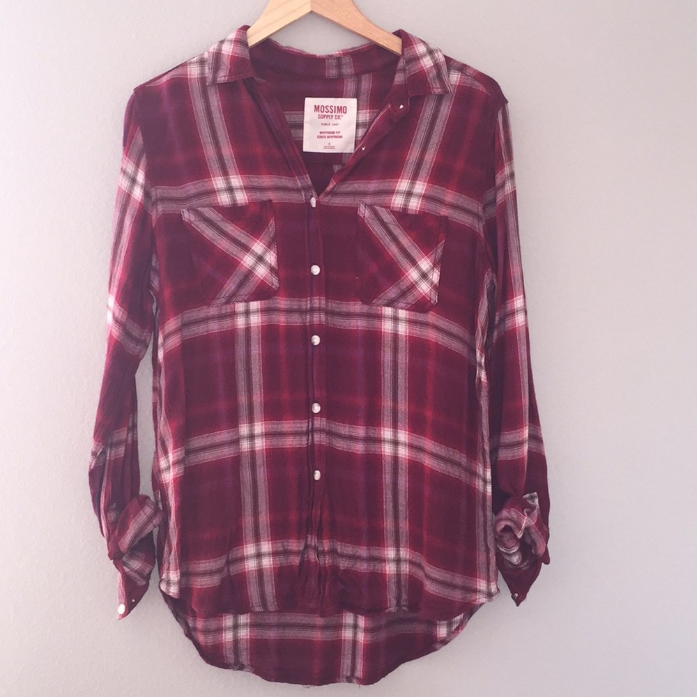 Plaid boyfriend button down 🍂