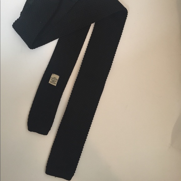 Vintage Other - Vintage Black Club Room Skinny Square Tie