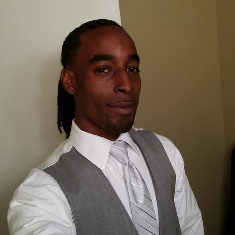 Meet your Posher, Marrio