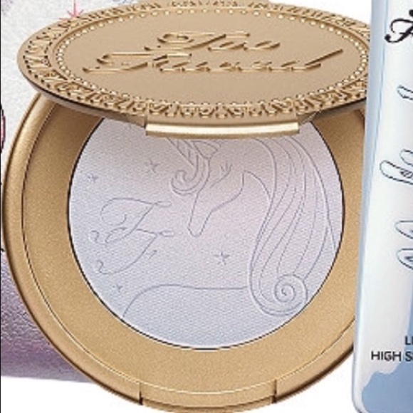 Too Faced Unicorn Tears Highlighter 🦄 - Picture 2 of 8