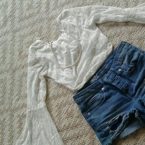 Bell sleeves crop top