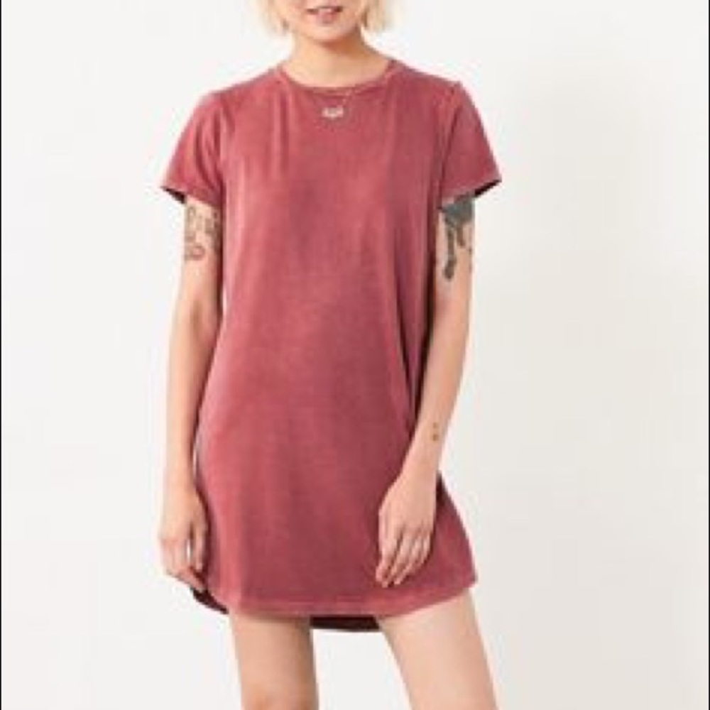 Red T Shirt Dress