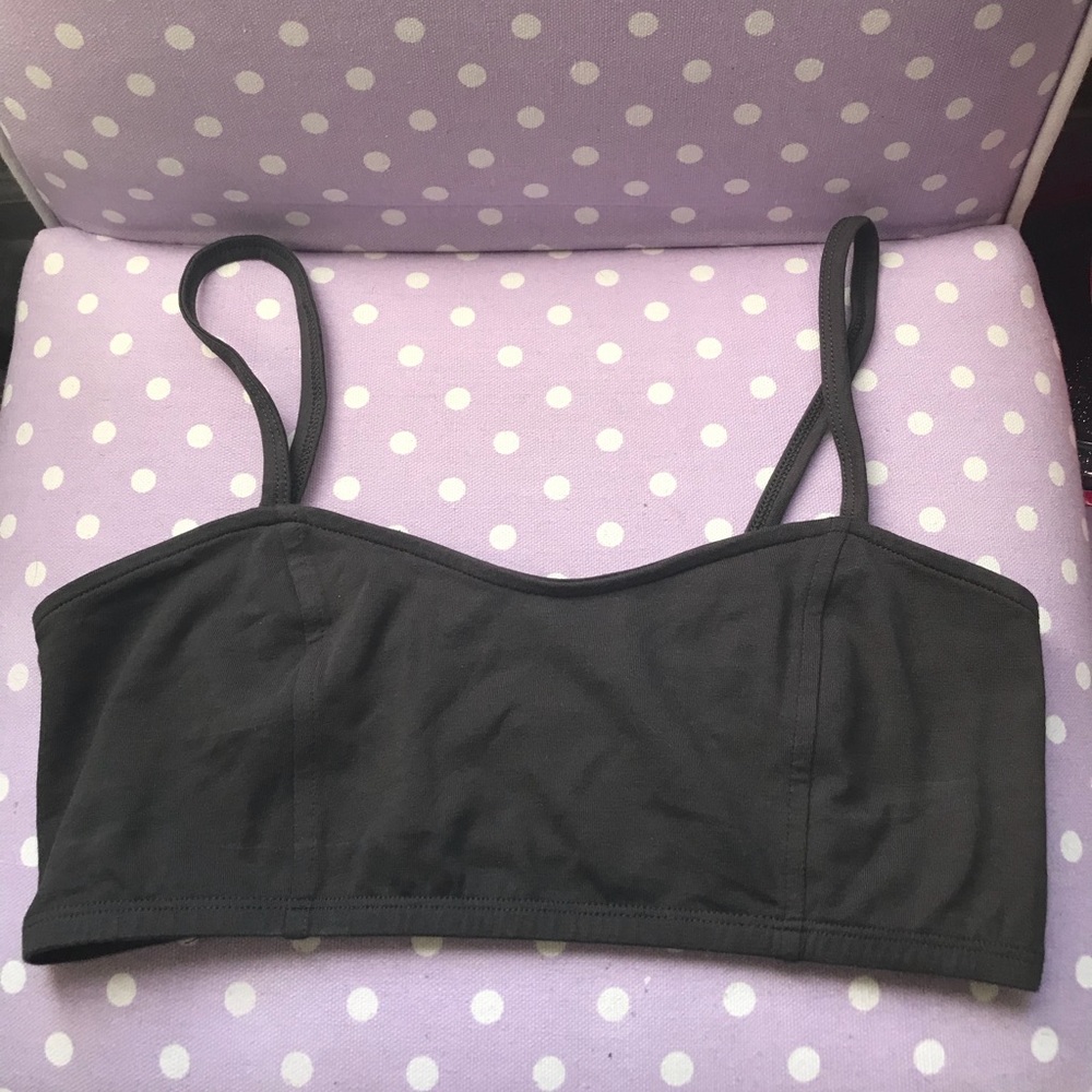 Bandeau with straps