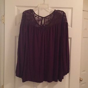 Burgundy top with lace