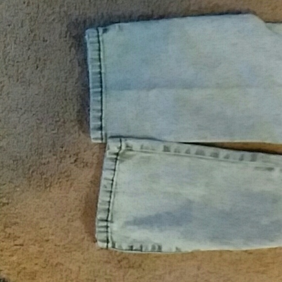 Diane Gilman Jeans - Picture 4 of 4