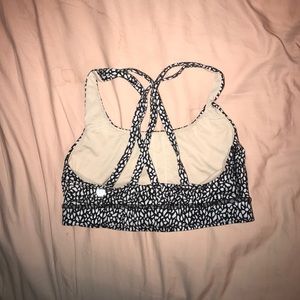 Size 4 lulu lemon black/white sports bra