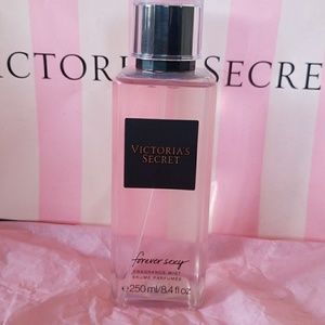 VS Forever Sexy Fragrance Mist Full size