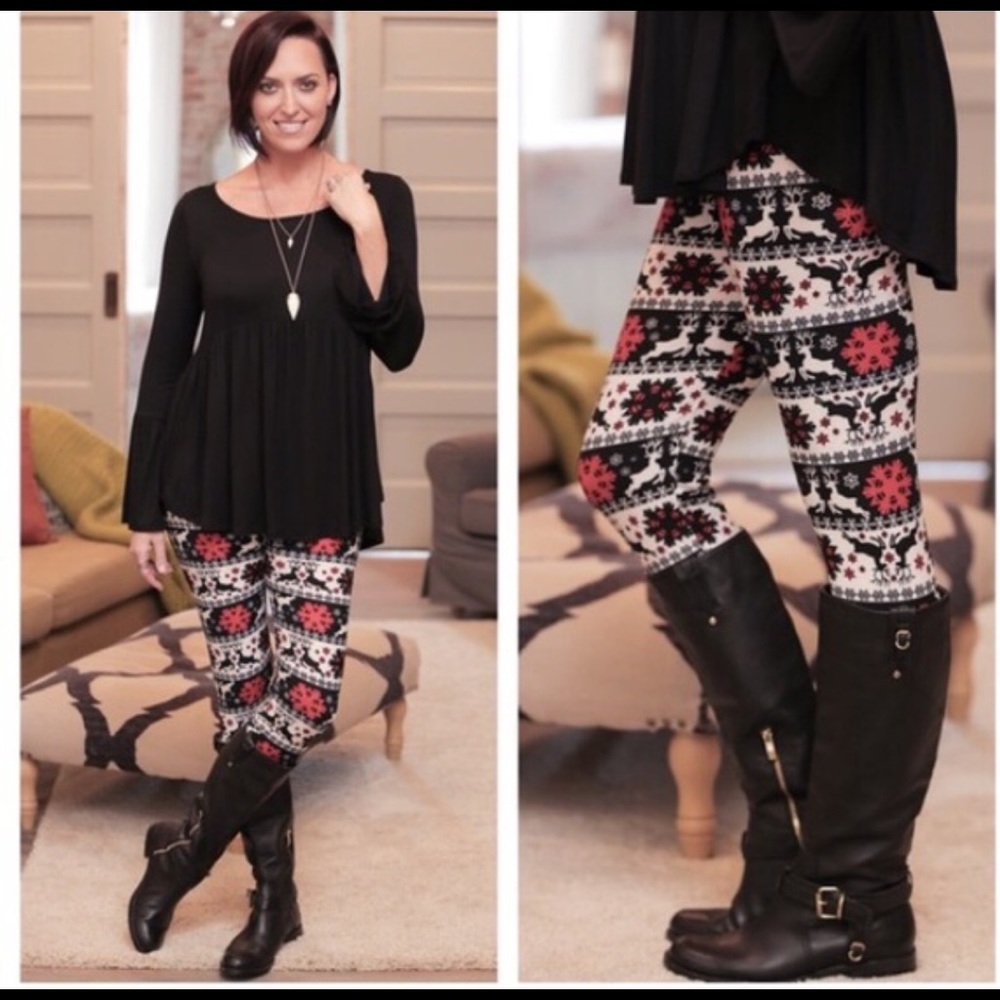 Leggings, butter soft and fits like a dream.