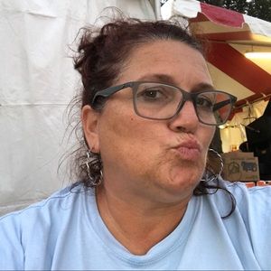 Meet your Posher, Teresa