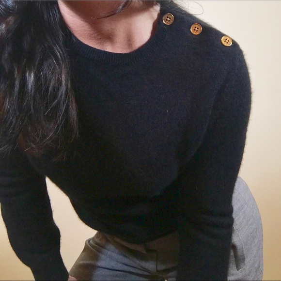 π€HPπ€ Cashmere Sweater - Picture 4 of 7