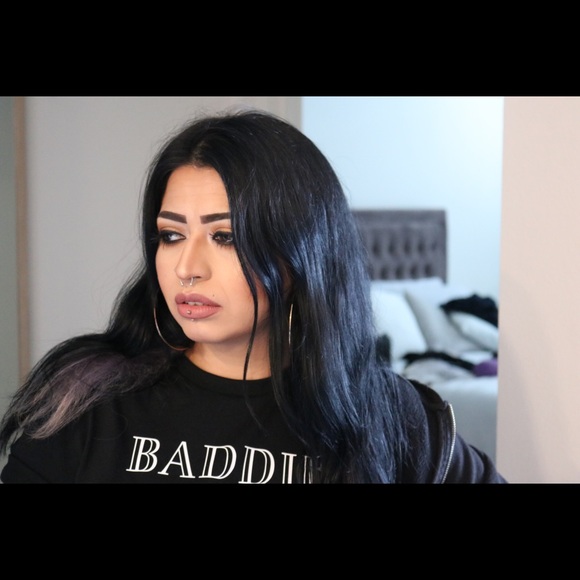 Latina, baddie, savage t shirt - Picture 7 of 8