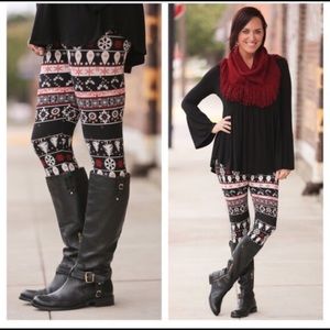 Infinity Raine leggings. Butter soft print