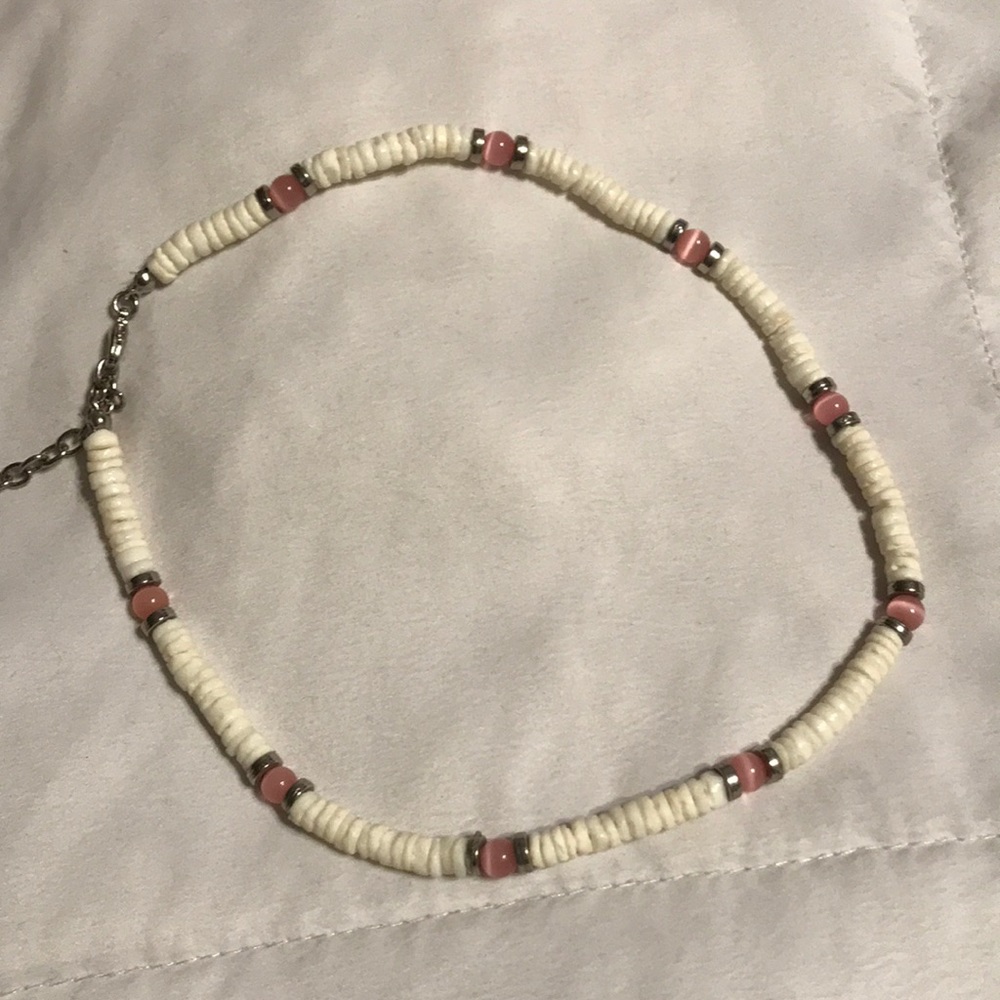 Beautiful Hawaiian Shell Necklace