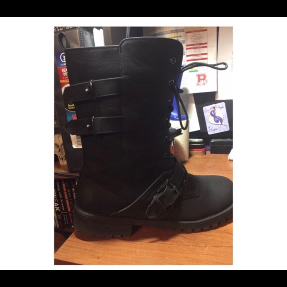 Wide Width Combat Boots