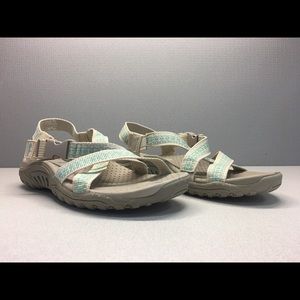 Skechers Women’s Reggae Outdoor Sandal