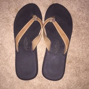 authentic rainbow flip flops