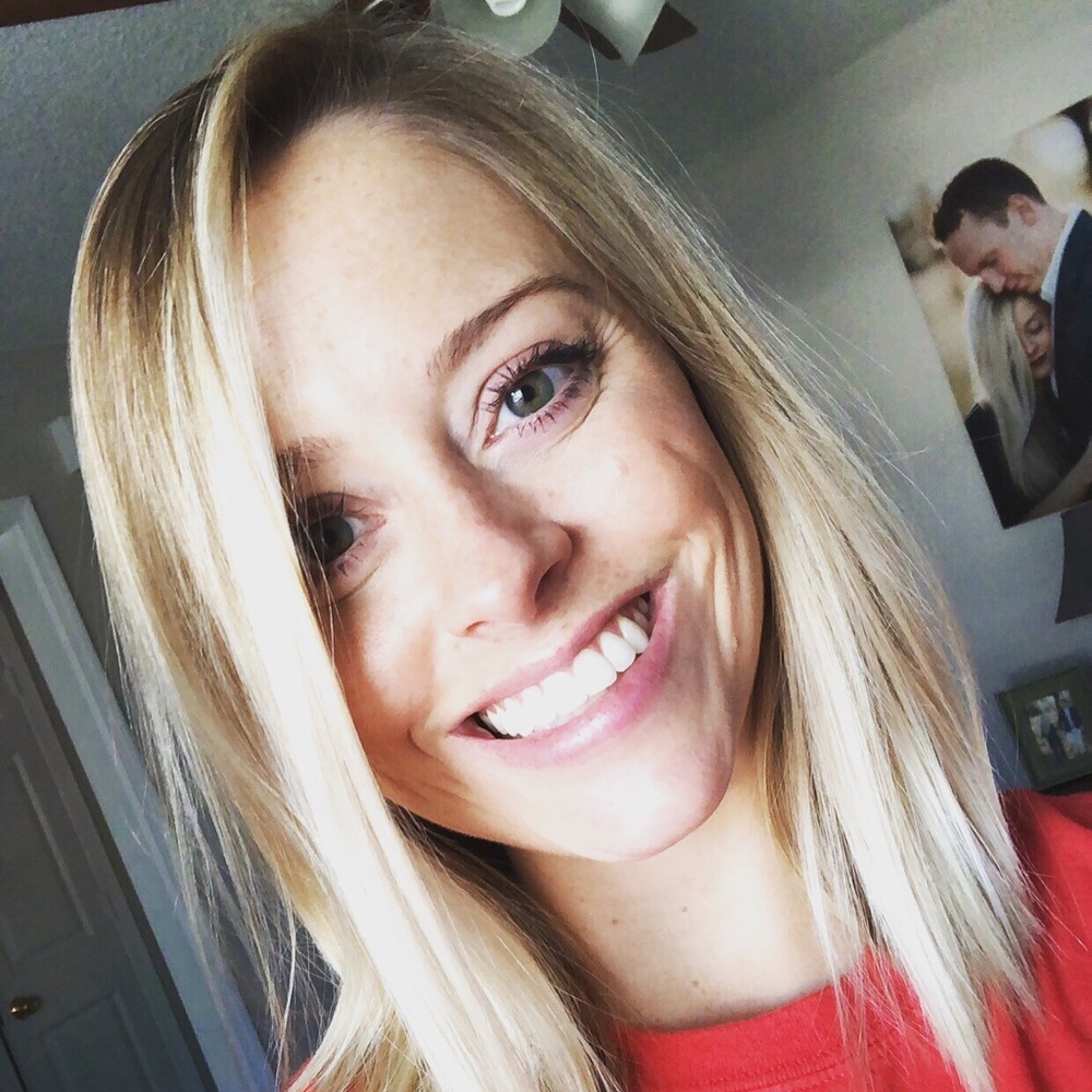 Meet your Posher, Ashley