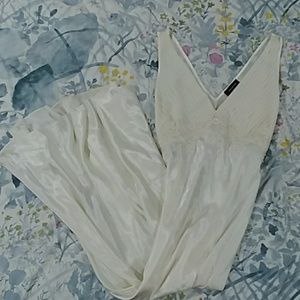 Jones New York nightdress