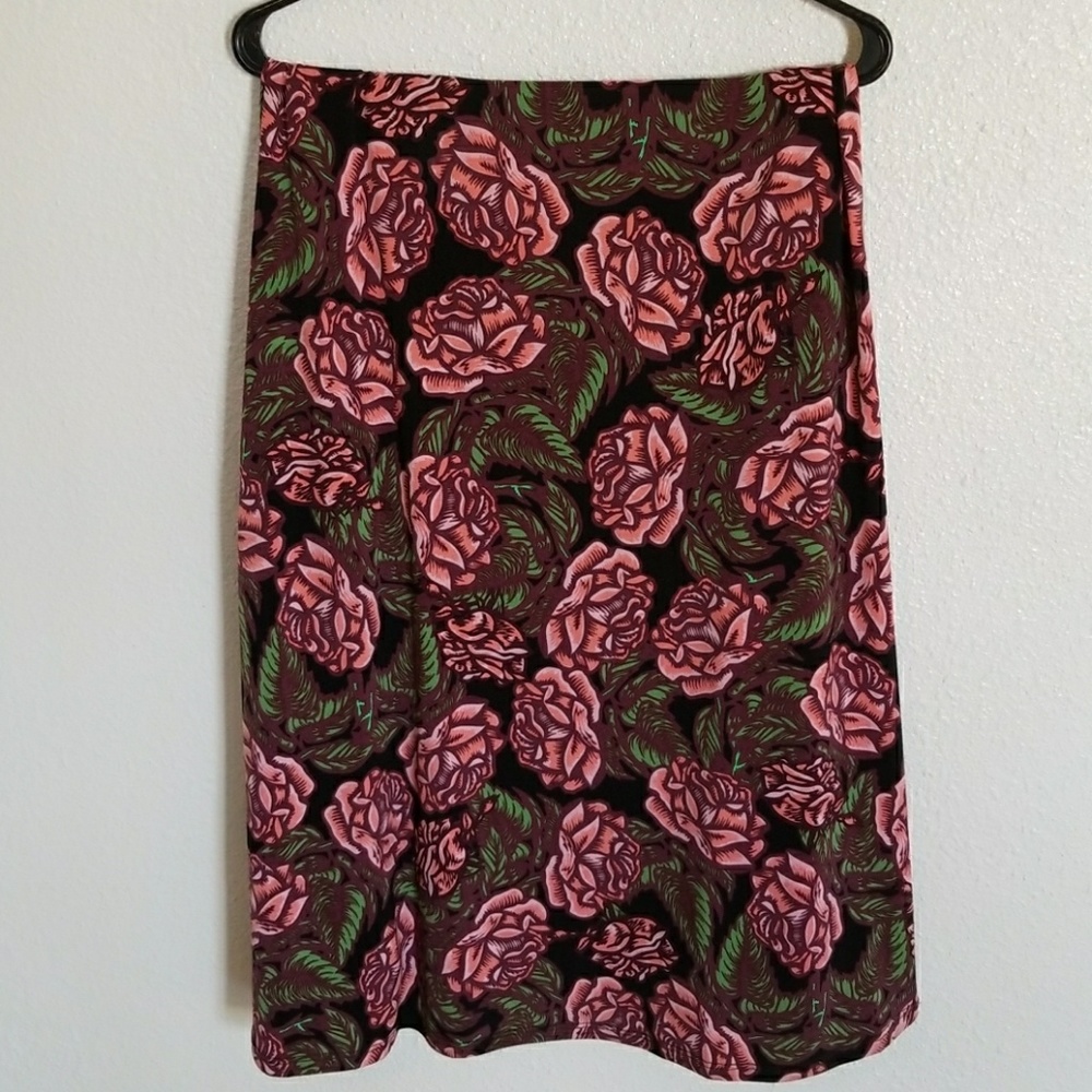 Large maxi