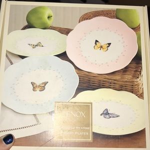 Lenox brand new in box butterfly set!!! FLEXIBLE
