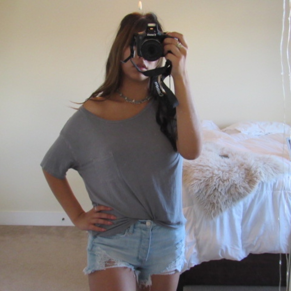 Grey loose t-shirt