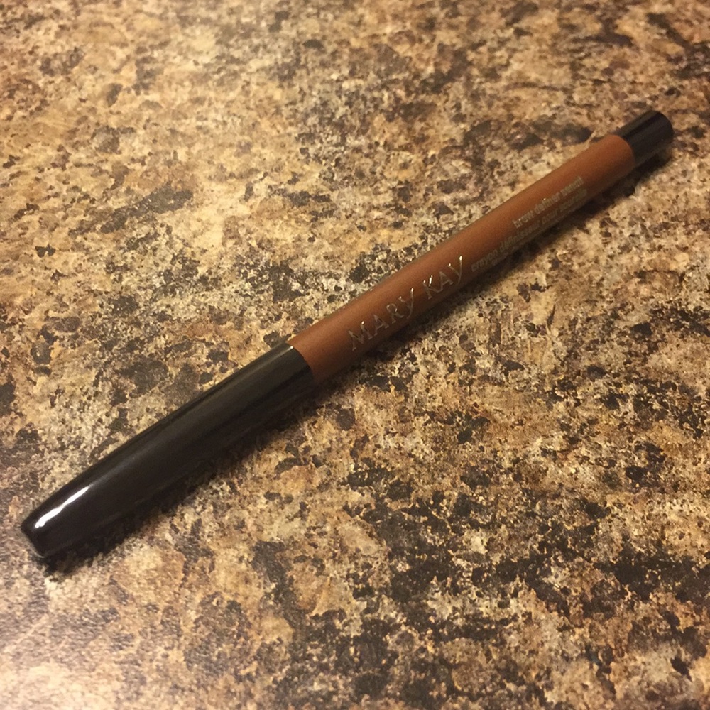 Mary Kay brow definer pencil.