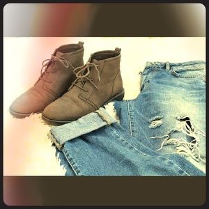 Cathy Jean taupe booties!