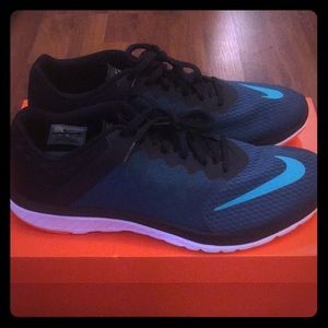 Nike FS Lite Run 3
