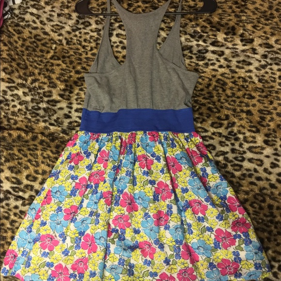 Hollister dress - Picture 3 of 3