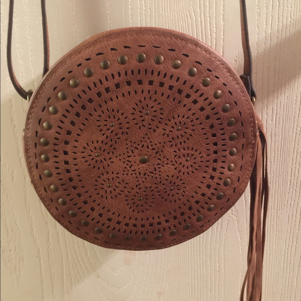 Cute leather Mudd crossbody purse