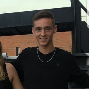 Meet your Posher, Ethan