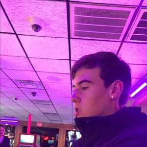 Meet your Posher, Seth