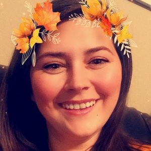 Meet your Posher, Maegan