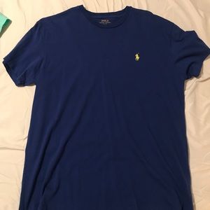 men’s blue polo t-shirt