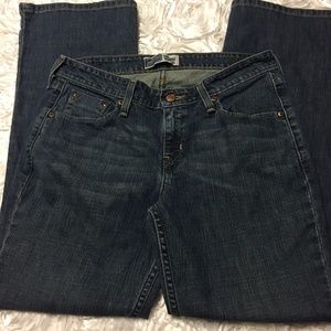Levi's signature boot cut low rise jeans petite