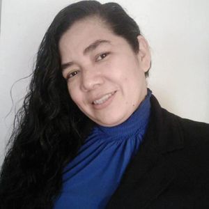 Meet your Posher, Elizabeth