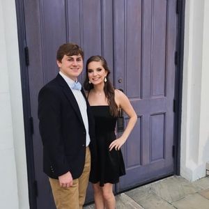 Meet your Posher, Carley