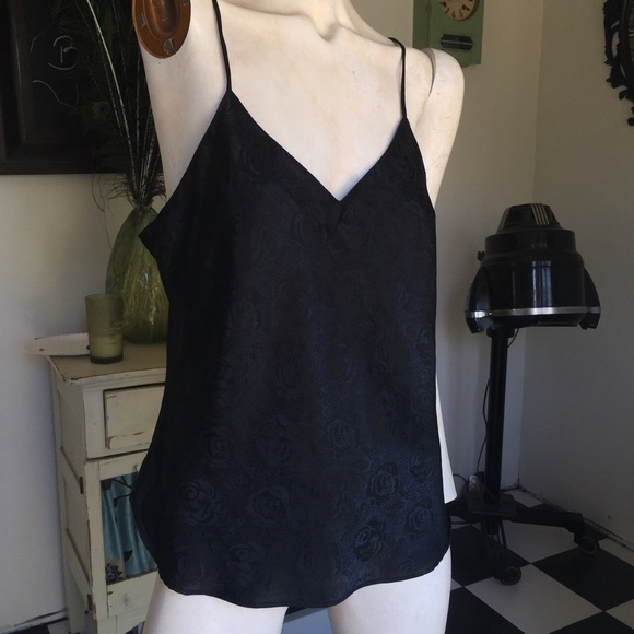 Subtle Rose Tank - Picture 3 of 4